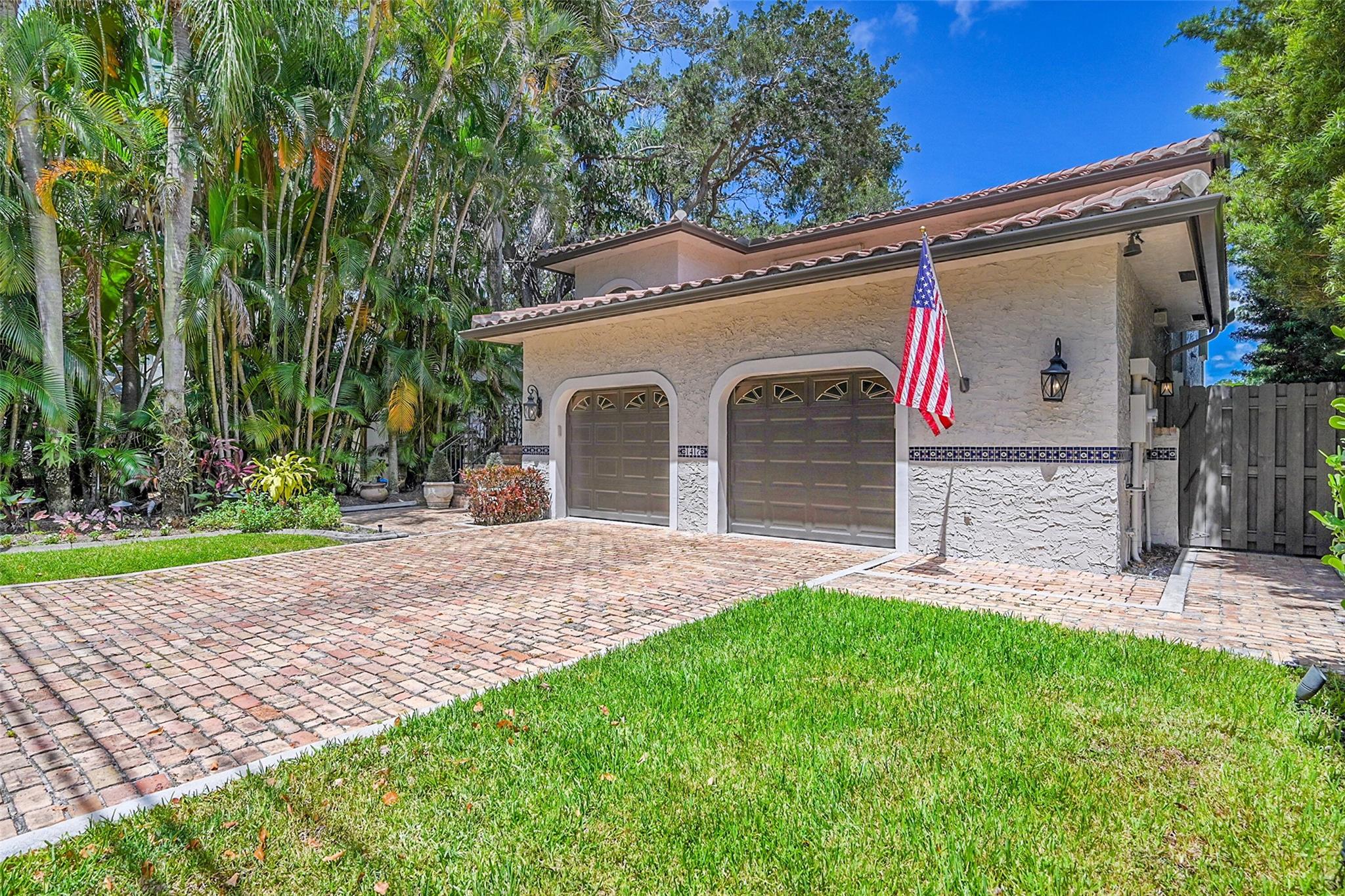 1417 Ponce De Leon Dr Fort Lauderdale, FL 33316 1417 Ponce De Leon Dr Fort Lauderdale, FL 33316