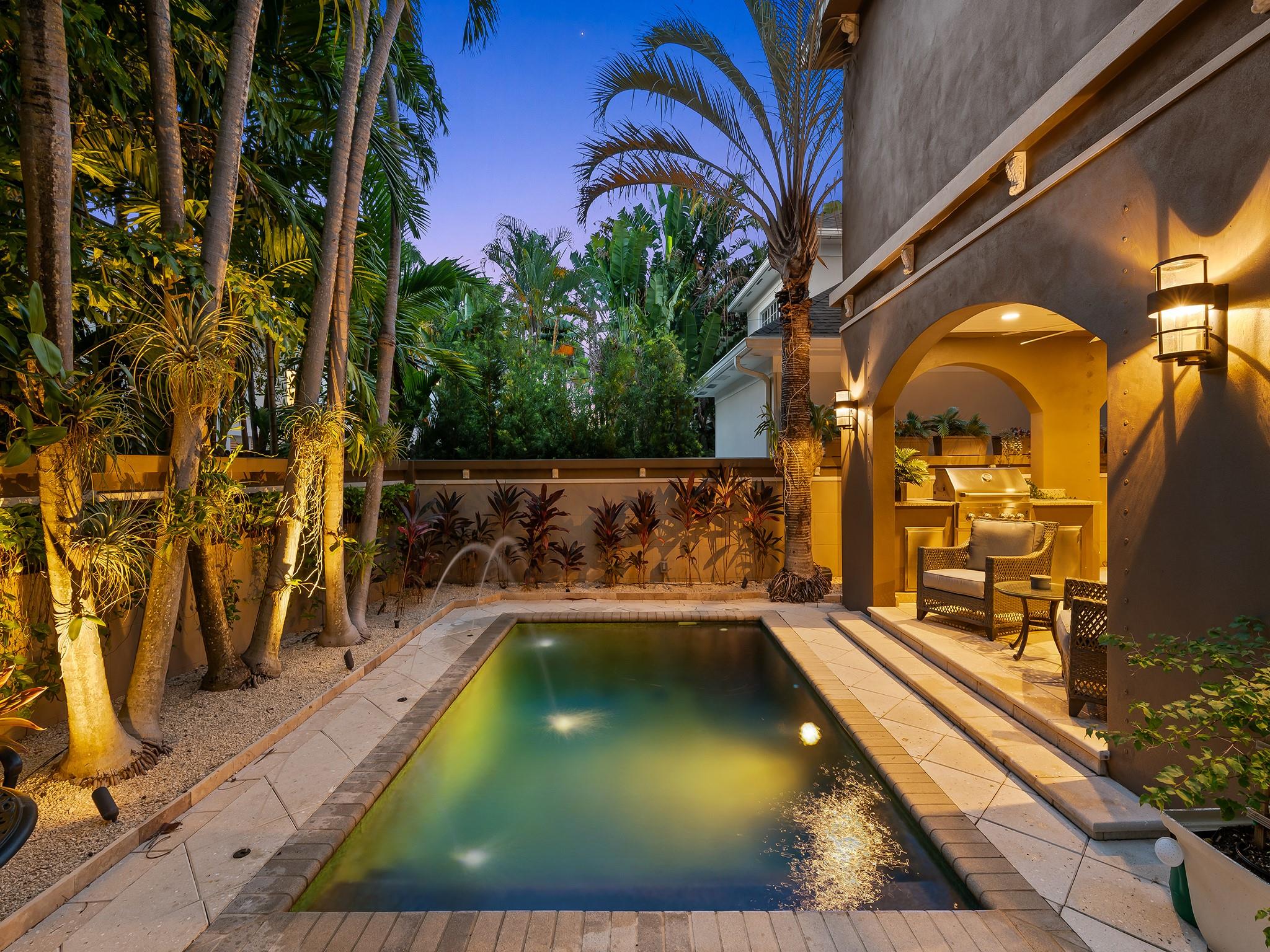 525 N Victoria Park Rd Fort Lauderdale, FL 33301