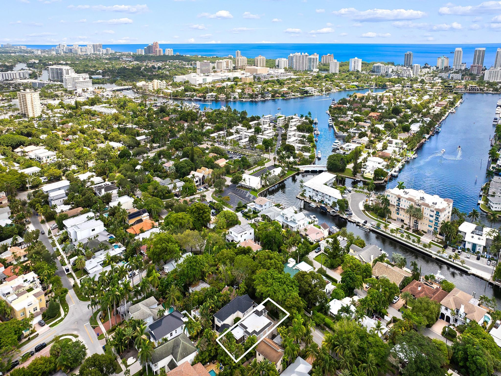 525 N Victoria Park Rd Fort Lauderdale, FL 33301