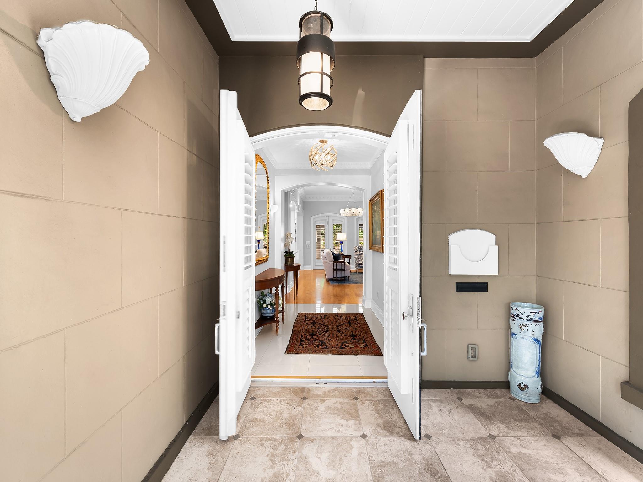 525 N Victoria Park Rd Fort Lauderdale, FL 33301