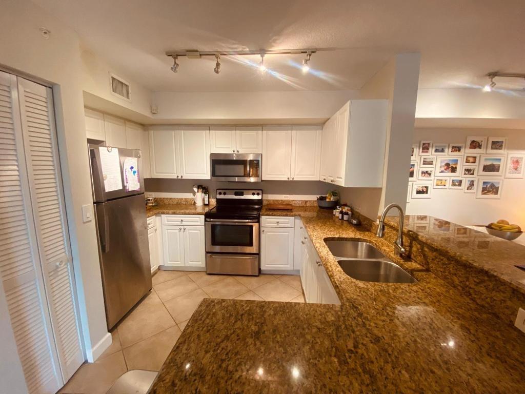 405 Villa Cir