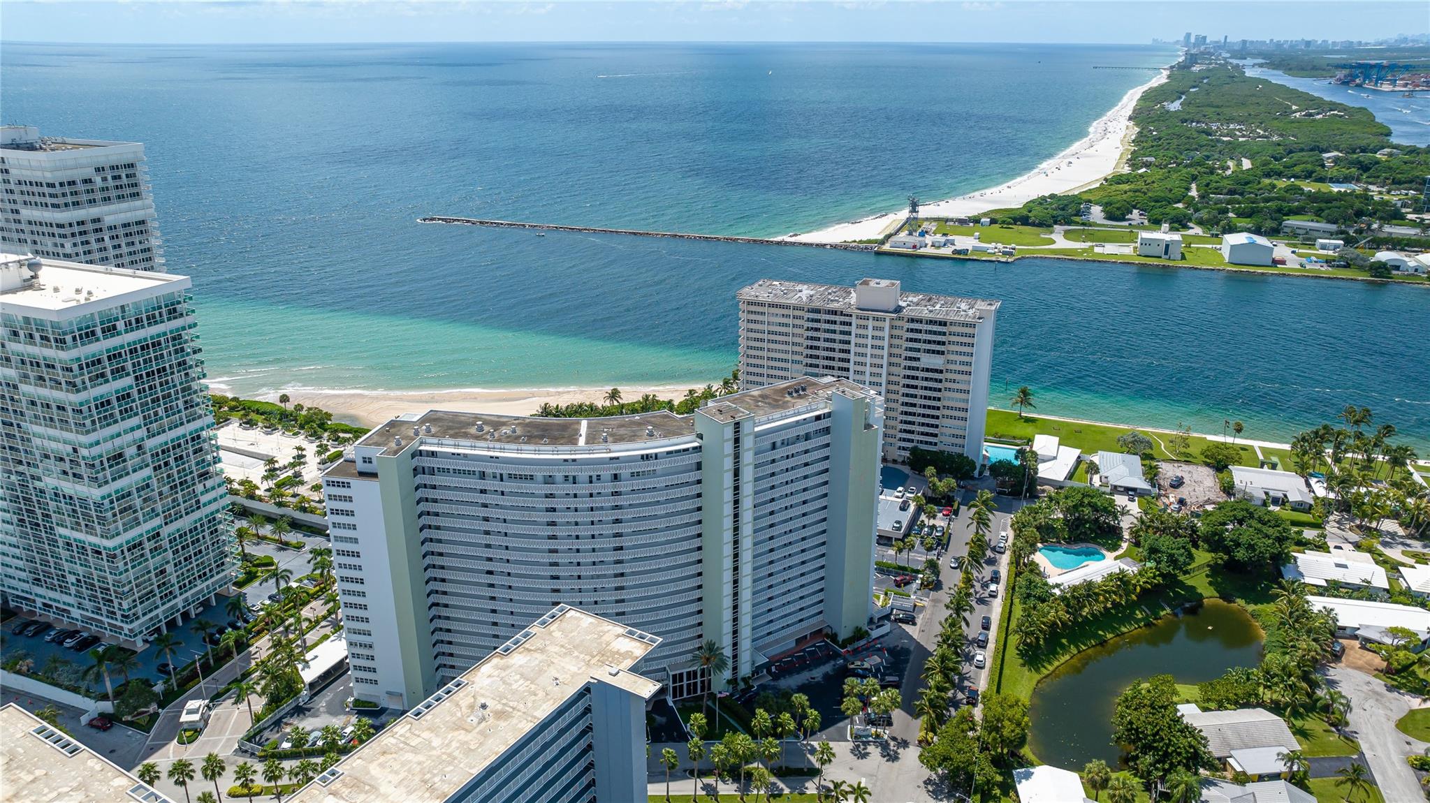 2000 S Ocean Dr #610