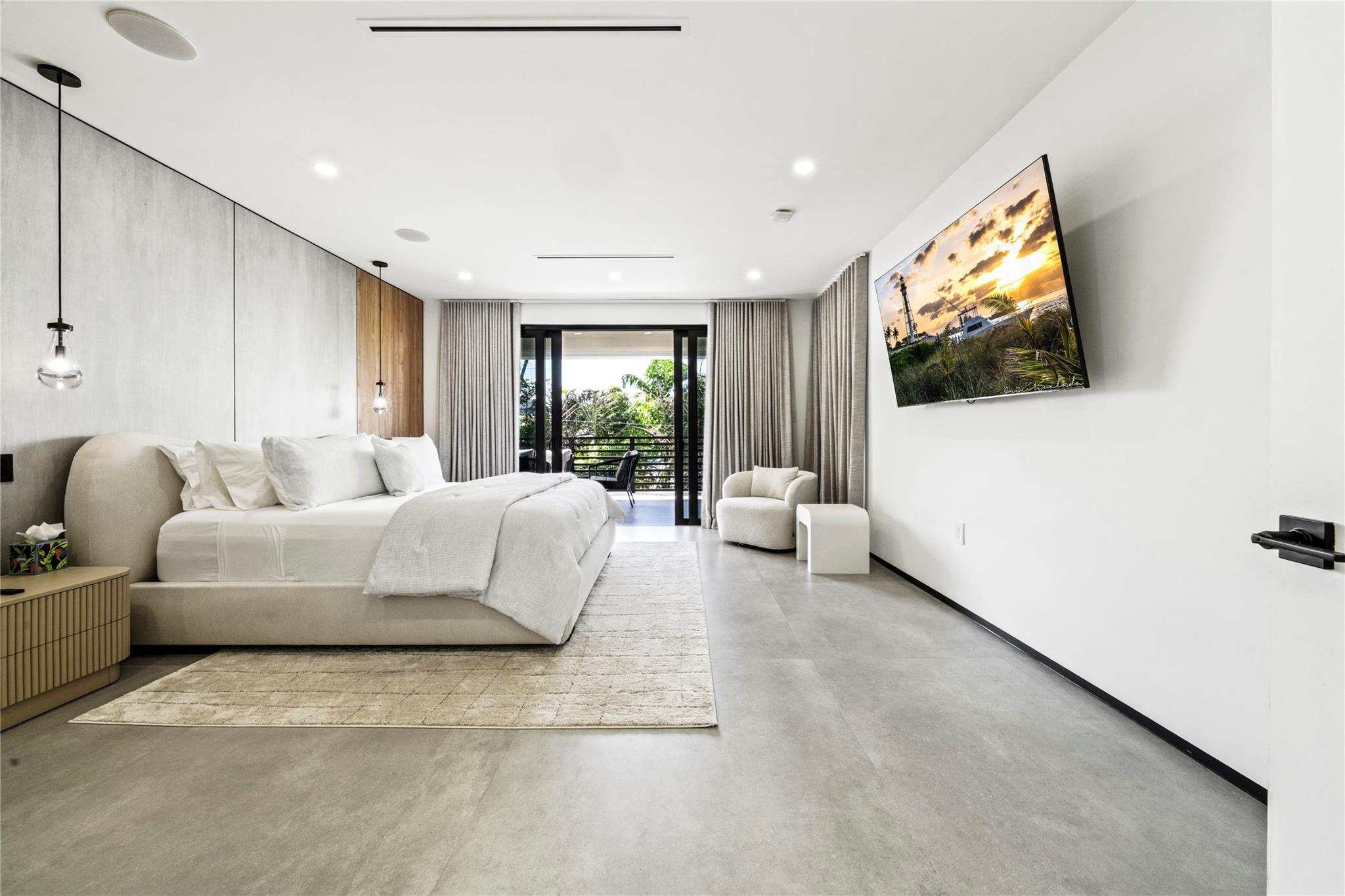 3320 NE 17th St Fort Lauderdale, FL 33305