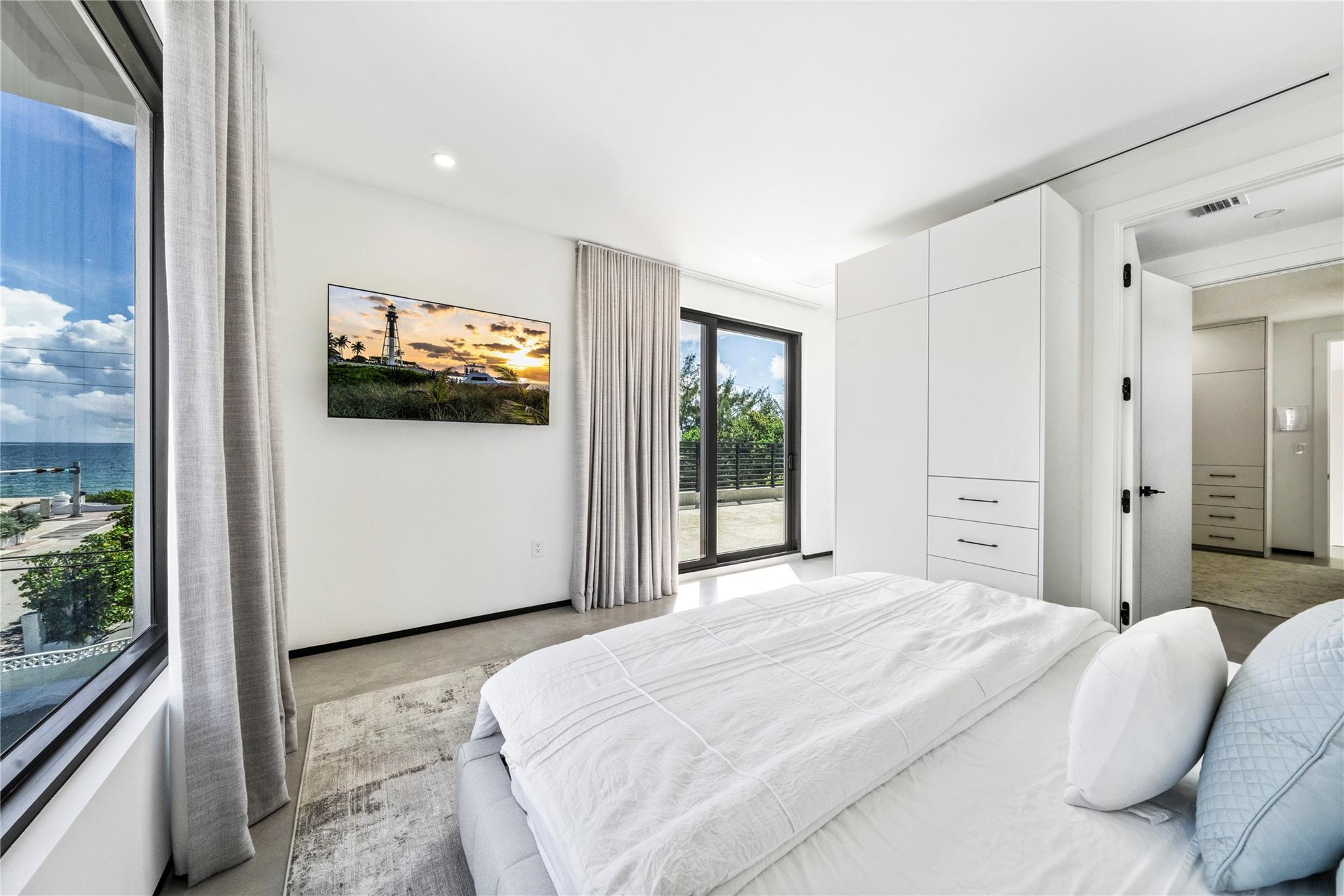 3320 NE 17th St Fort Lauderdale, FL 33305