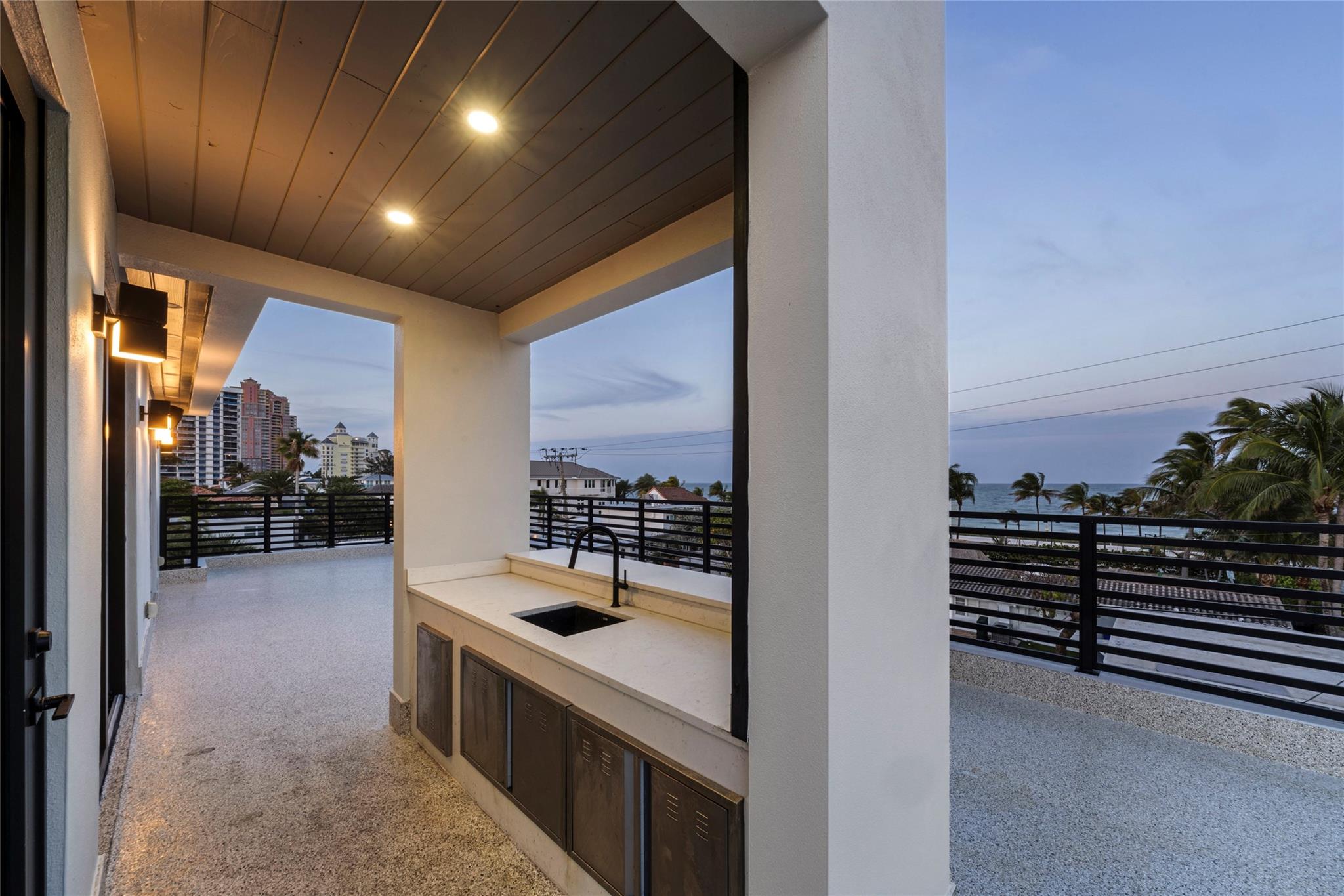 3320 NE 17th St Fort Lauderdale, FL 33305