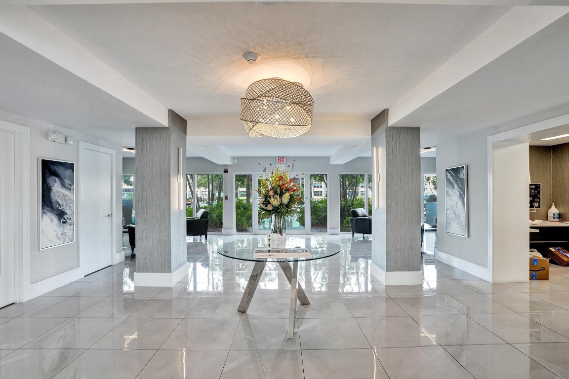 801 S Federal Hwy #PH-14 Pompano Beach, FL 33062