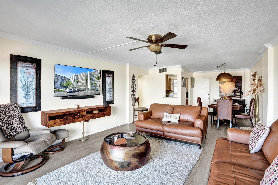 801 S Federal Hwy #PH-14 Pompano Beach, FL 33062