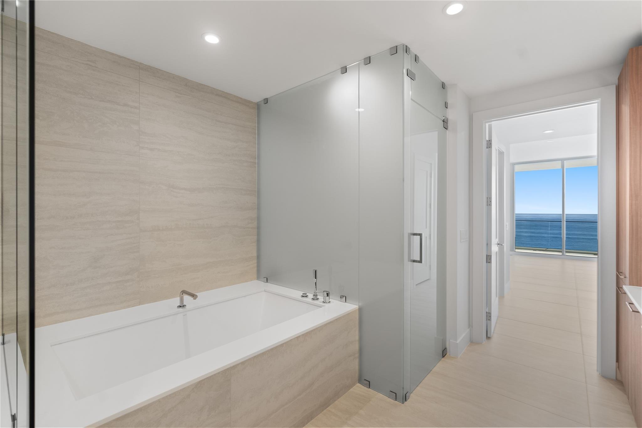 153 N Seabreeze Blvd #S-1501 Fort Lauderdale, FL 33304