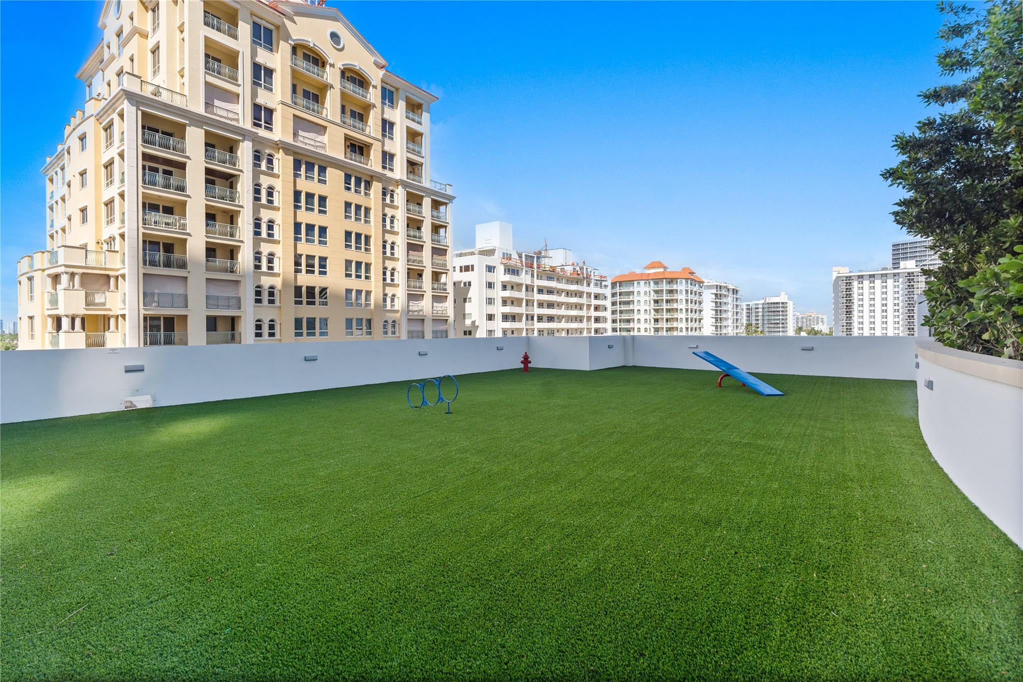 153 N Seabreeze Blvd #S-1501 Fort Lauderdale, FL 33304