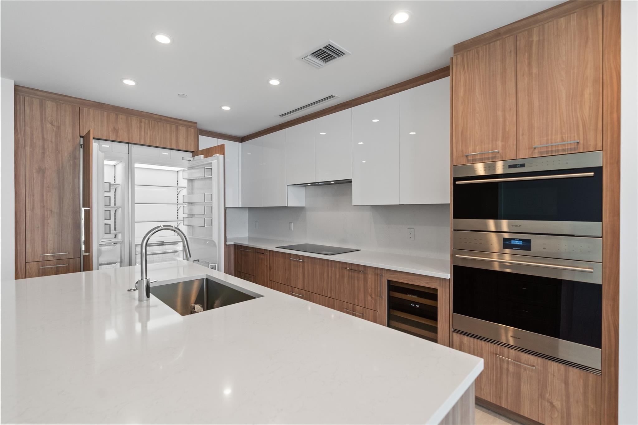 153 N Seabreeze Blvd #S-1501 Fort Lauderdale, FL 33304