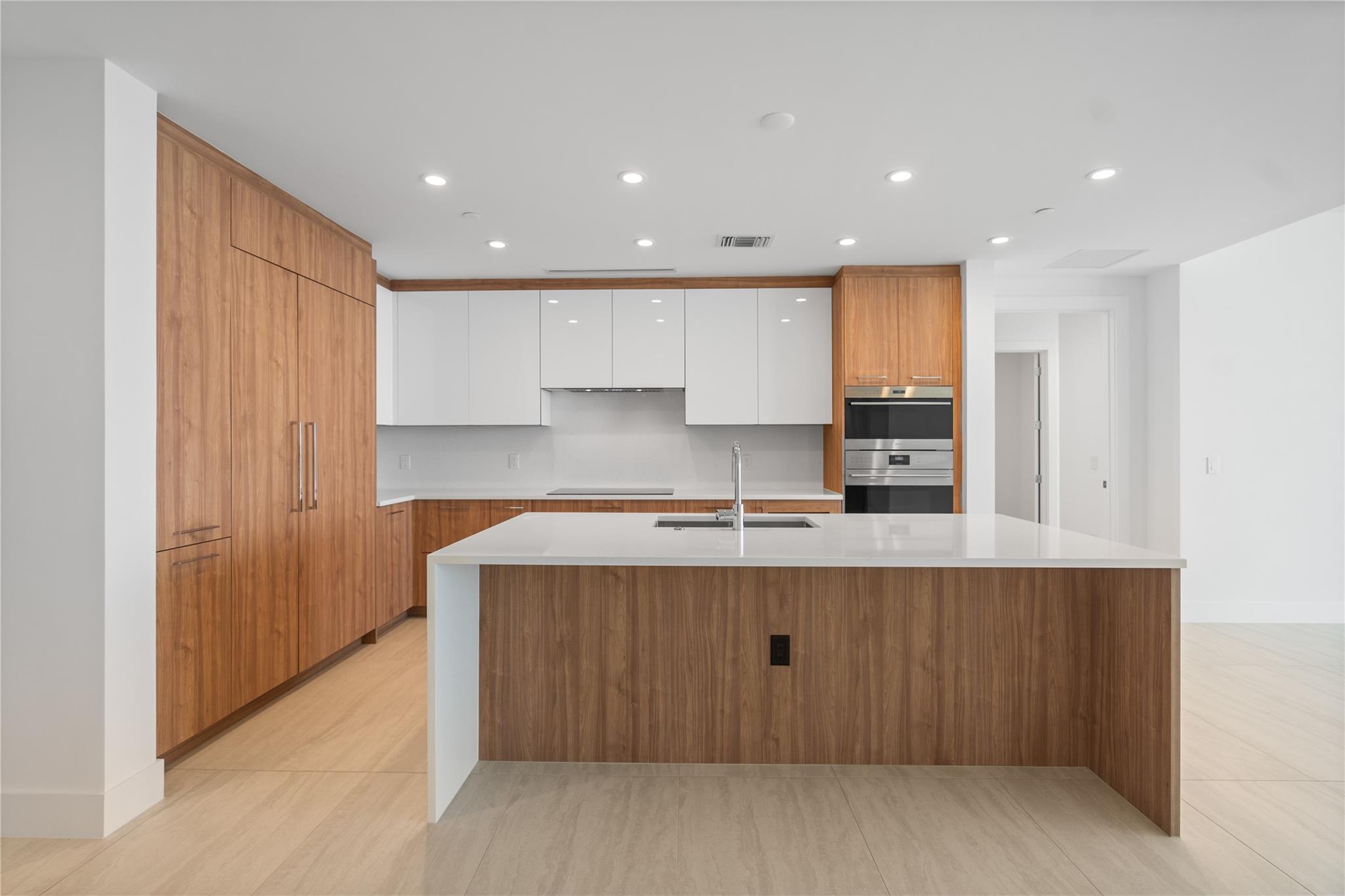 153 N Seabreeze Blvd #S-1501 Fort Lauderdale, FL 33304