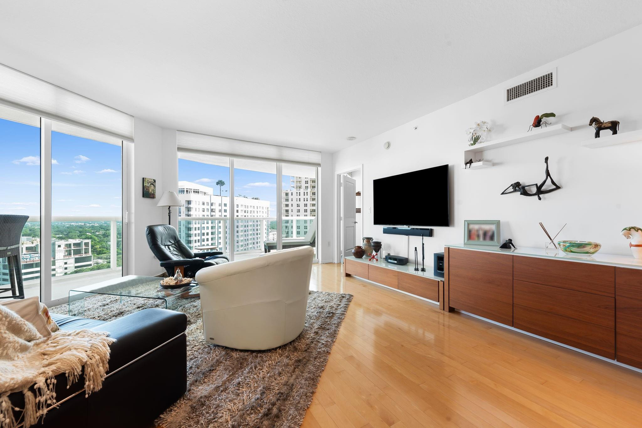 347 N New Riv #1603 Fort Lauderdale, FL 33301