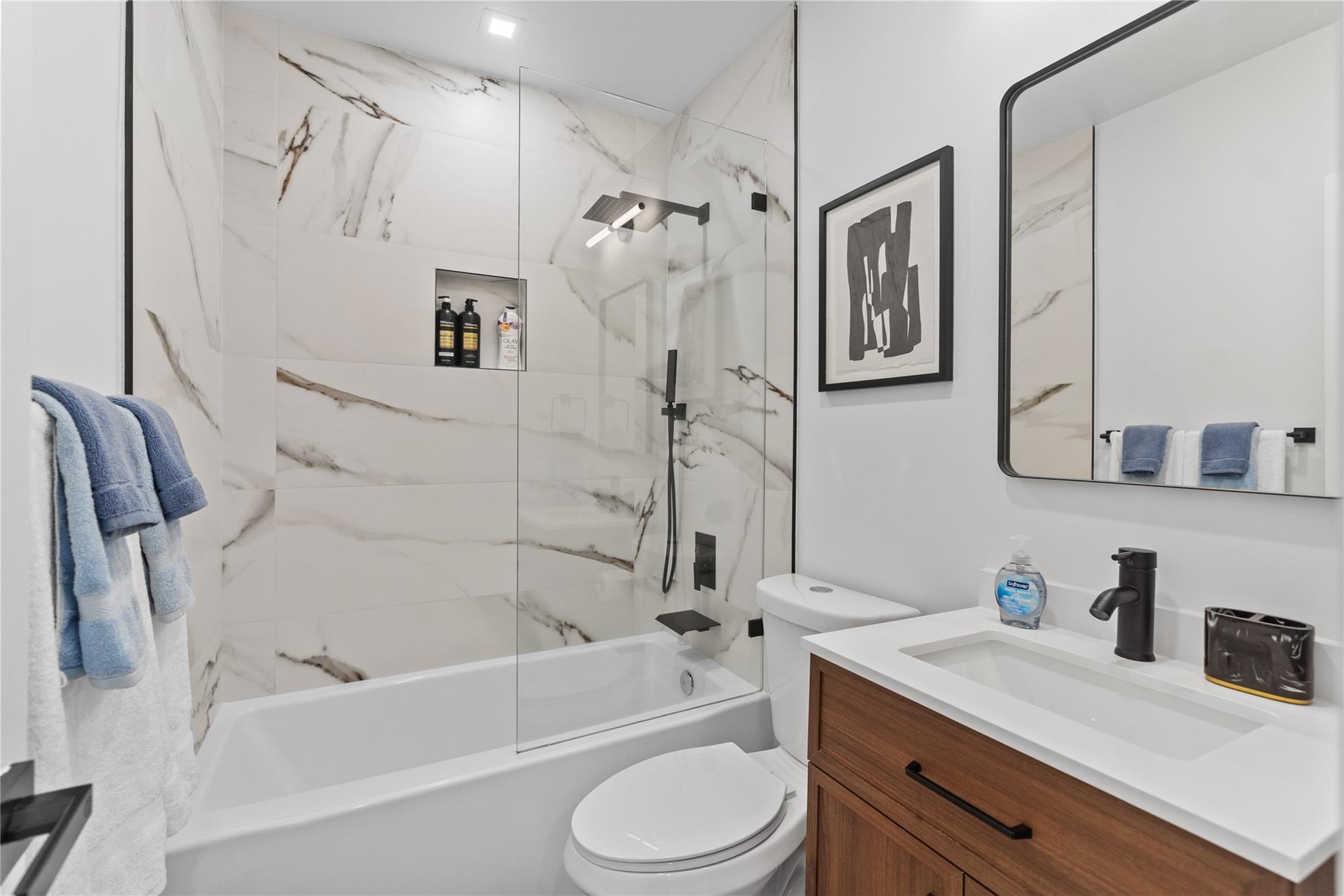 1561 SW 23rd Ave Fort Lauderdale, FL 33312