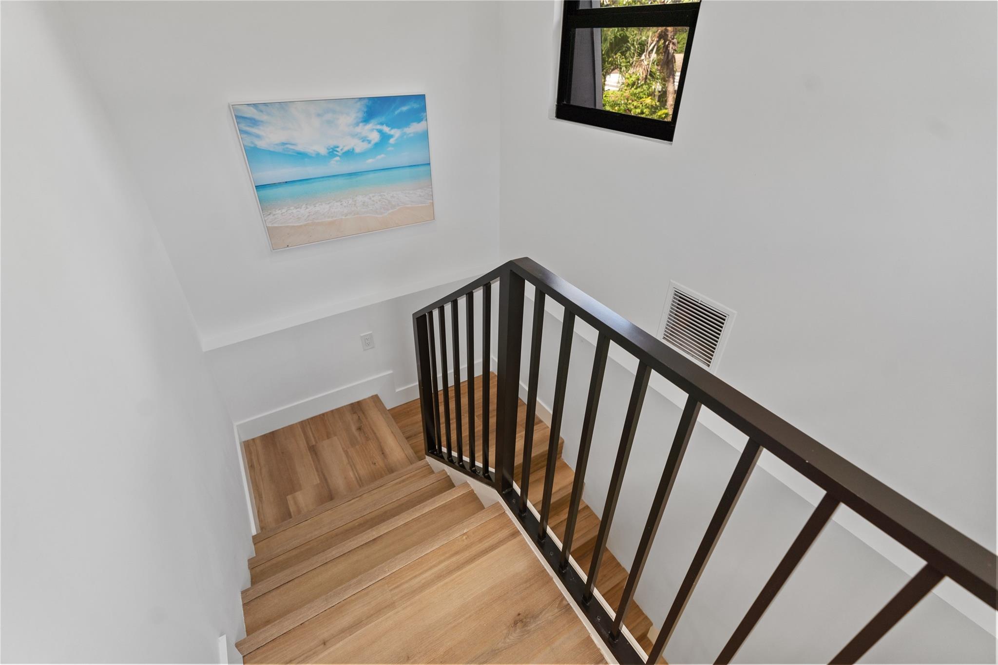 1561 SW 23rd Ave Fort Lauderdale, FL 33312