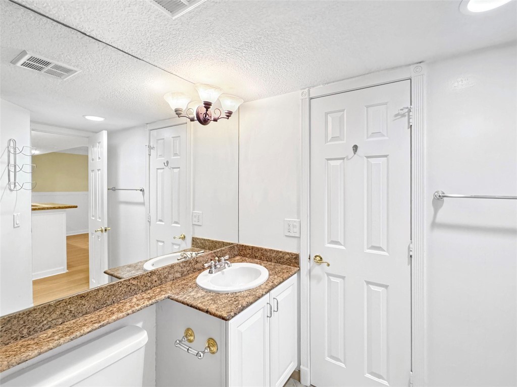 1515 E Broward Blvd #107 Fort Lauderdale, FL 33301