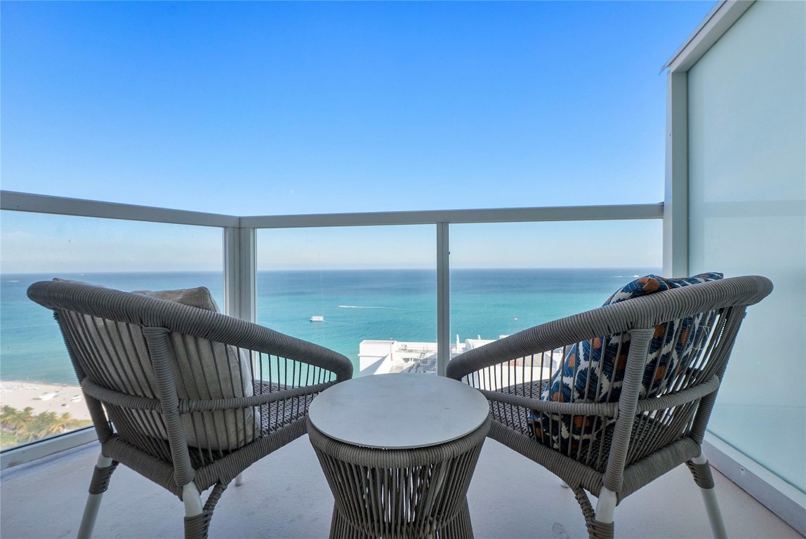 image Fontainebleau II11