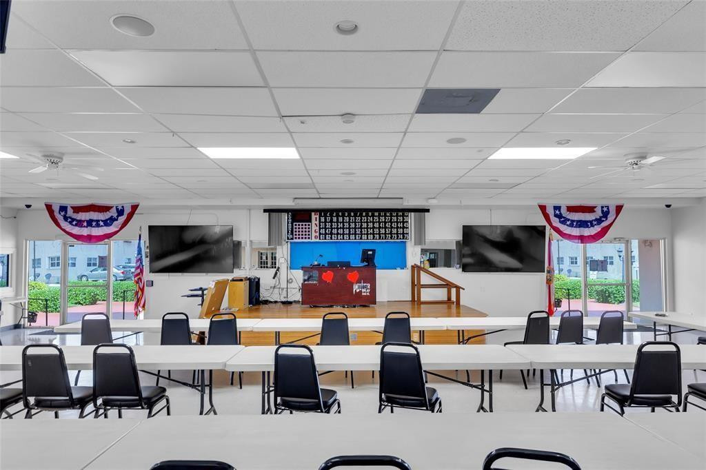 5300 Washington #107D Hollywood, FL 33021