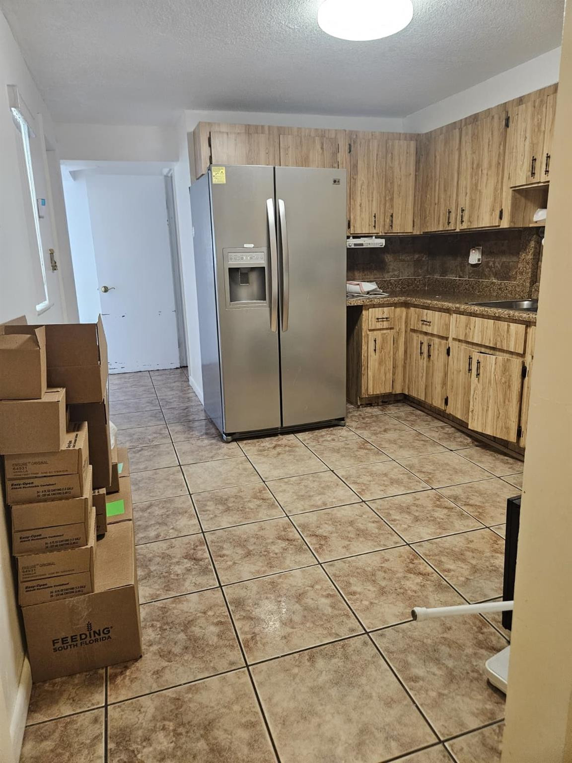 3500 NW 12th Miami, FL 33125