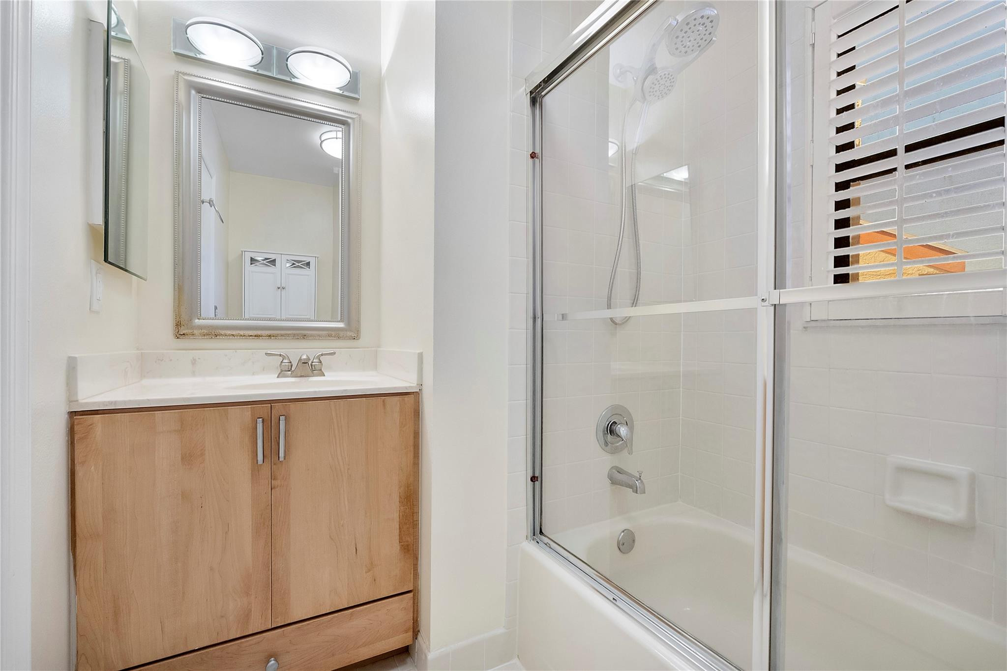 3406 Emerald Oaks #804 Hollywood, FL 33021