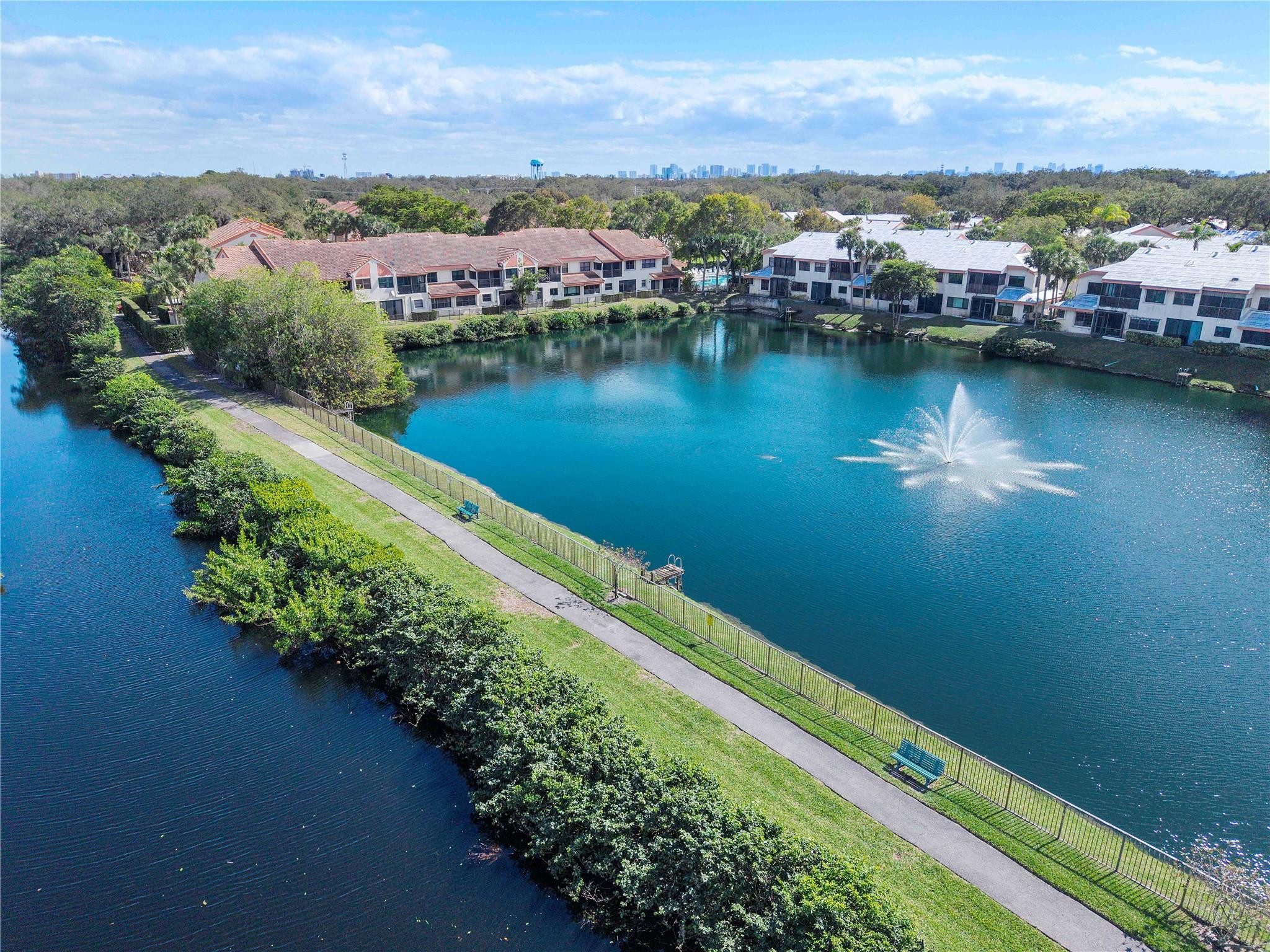 3406 Emerald Oaks #804 Hollywood, FL 33021