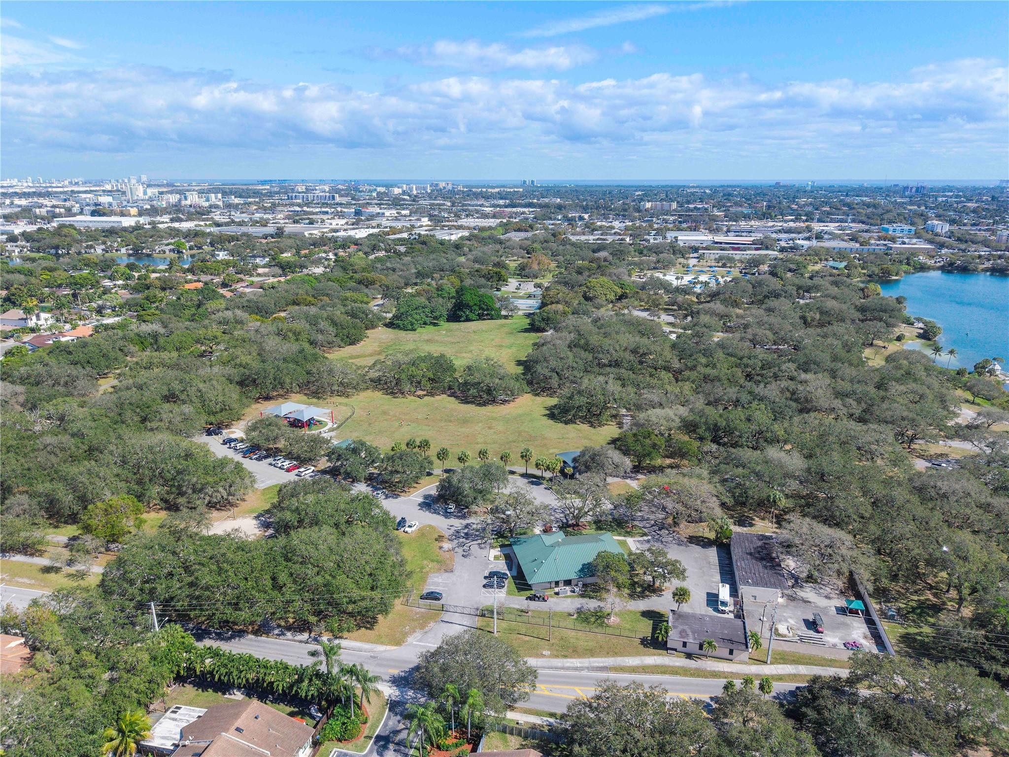 3406 Emerald Oaks #804 Hollywood, FL 33021