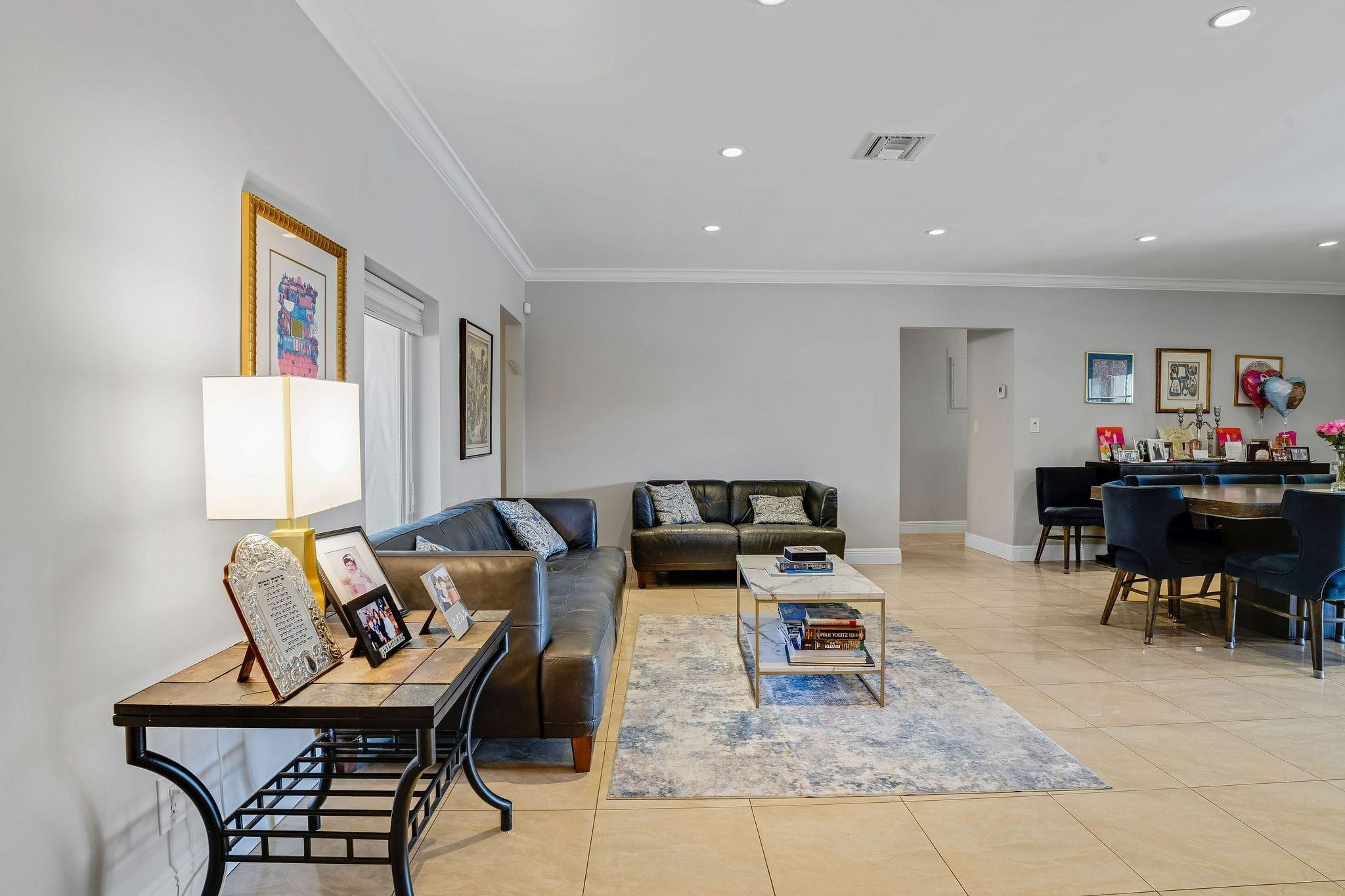 4000 N 36th Hollywood, FL 33021