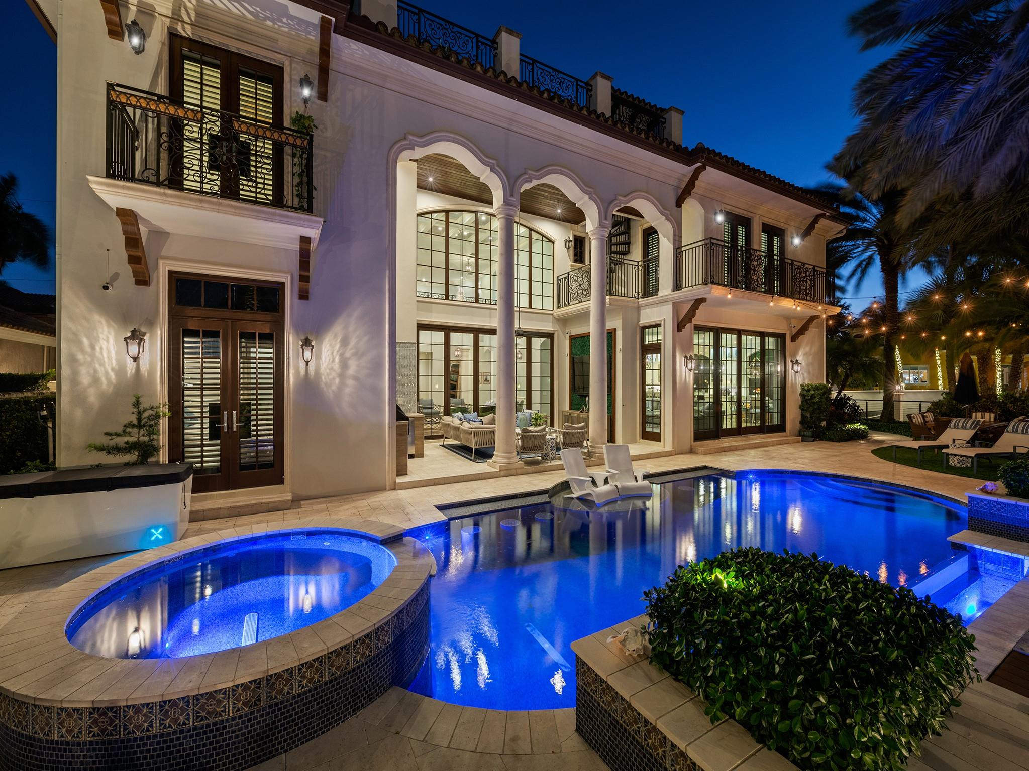 2319 NE 28th Lighthouse Point, FL 33064