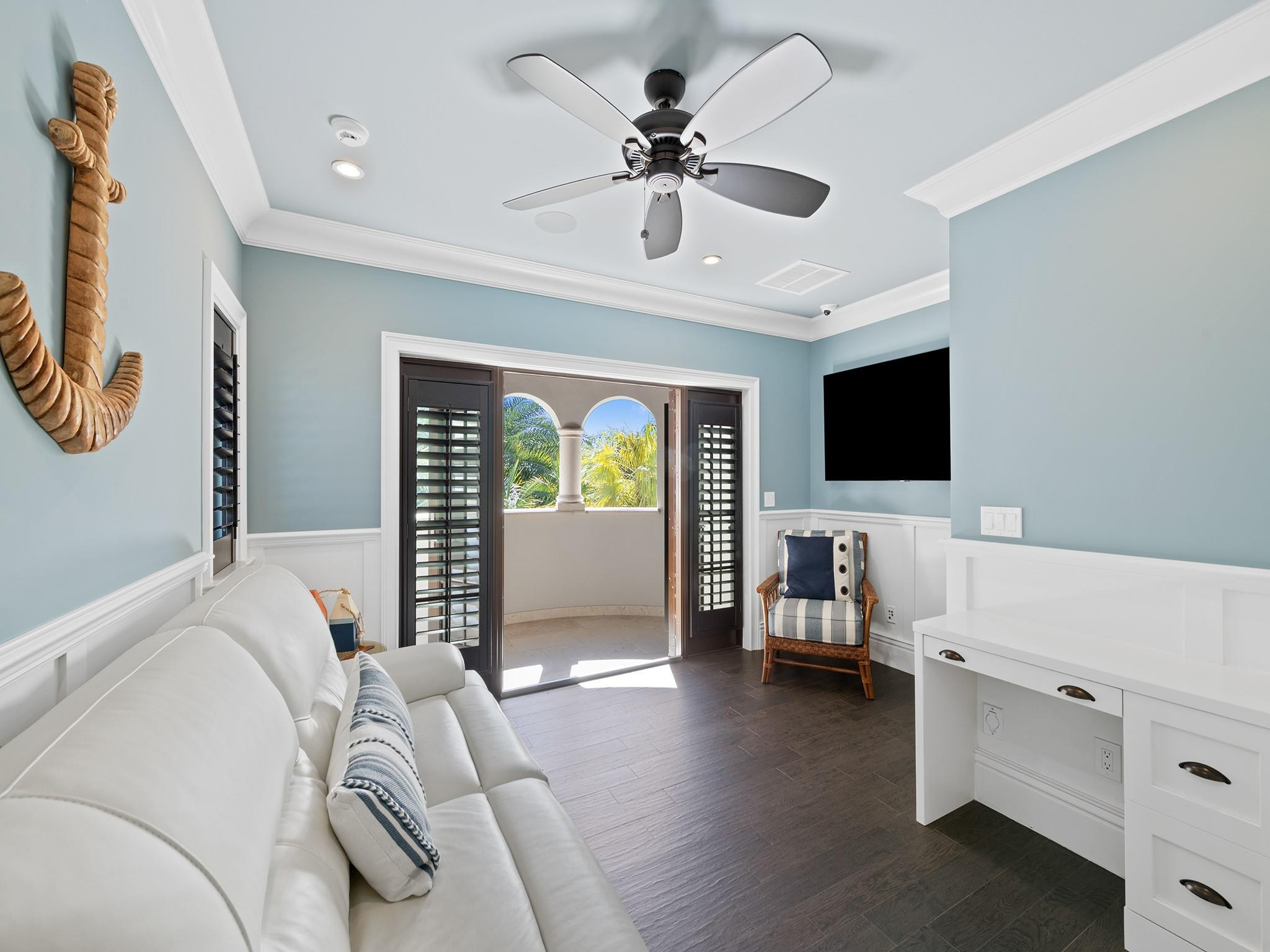 2319 NE 28th Lighthouse Point, FL 33064