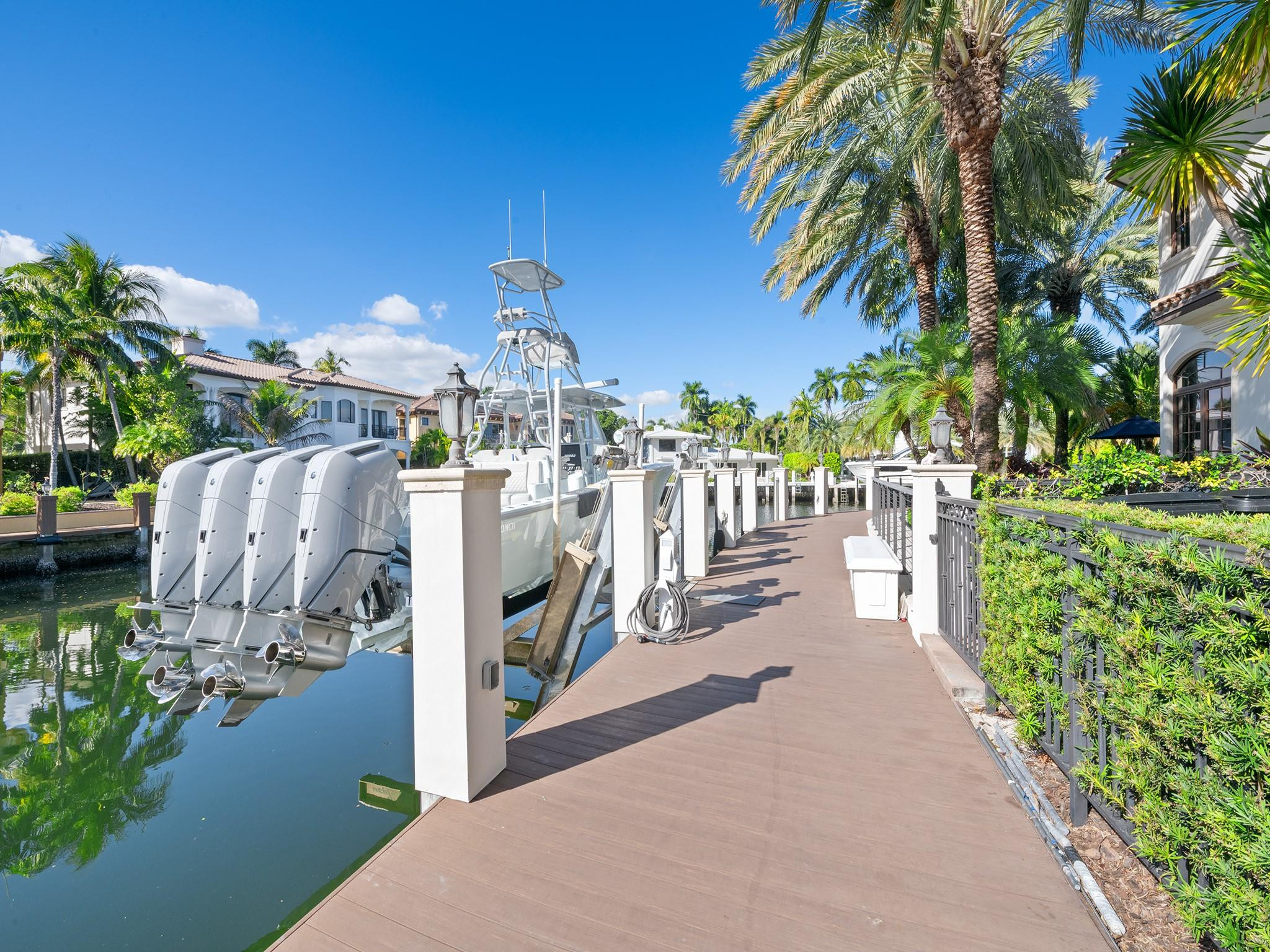 2319 NE 28th Lighthouse Point, FL 33064