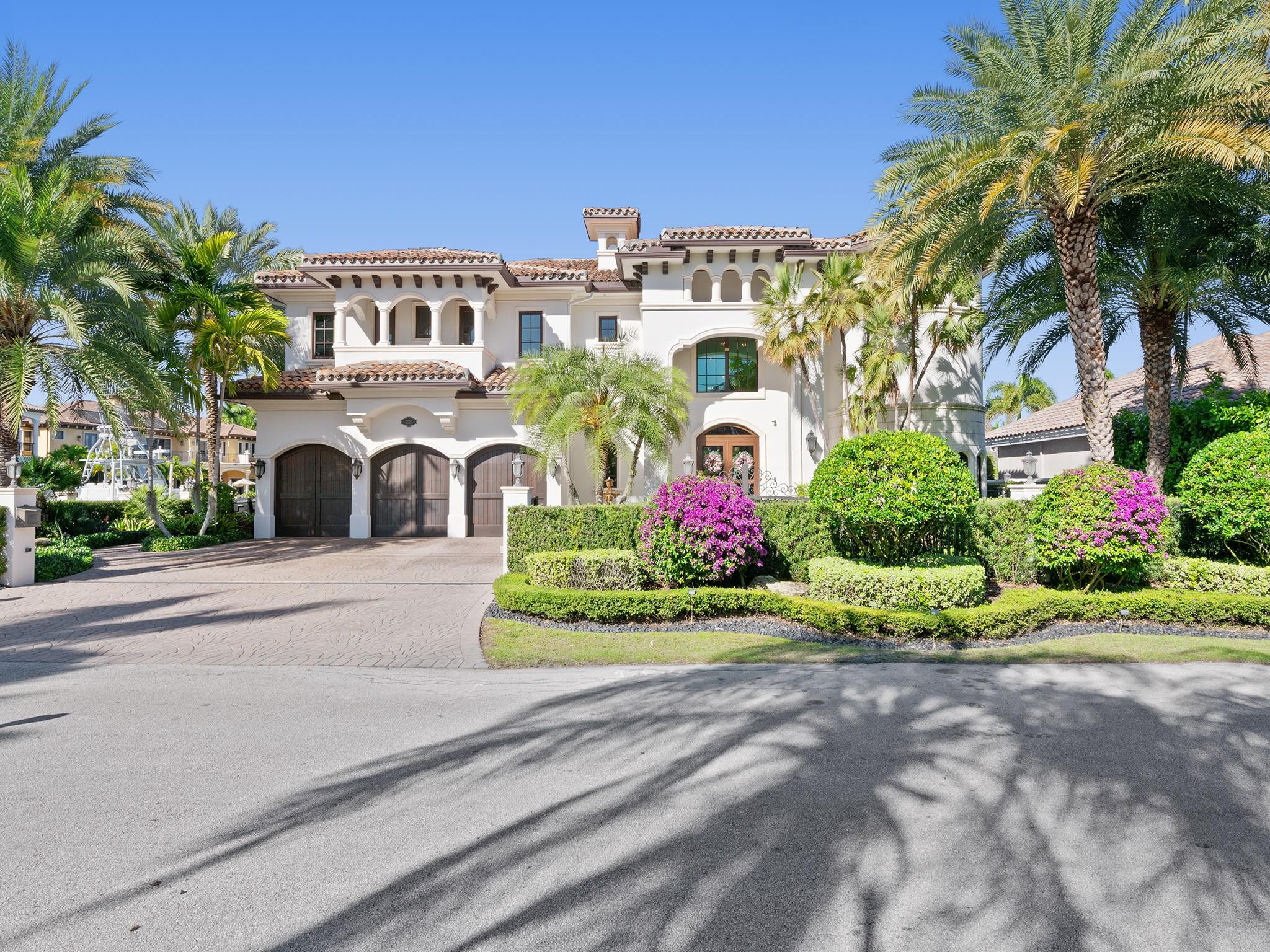 2319 NE 28th Lighthouse Point, FL 33064