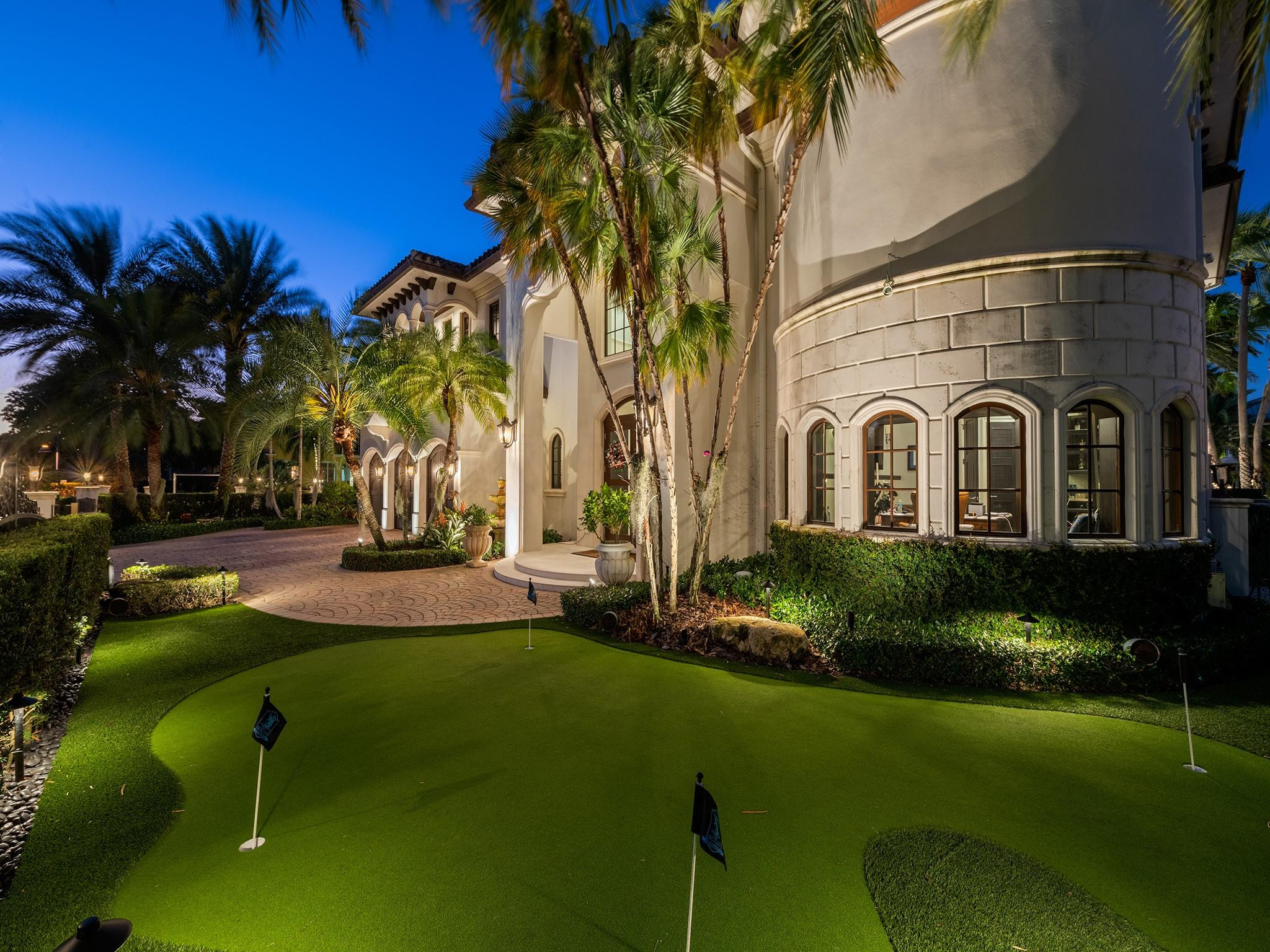 2319 NE 28th Lighthouse Point, FL 33064