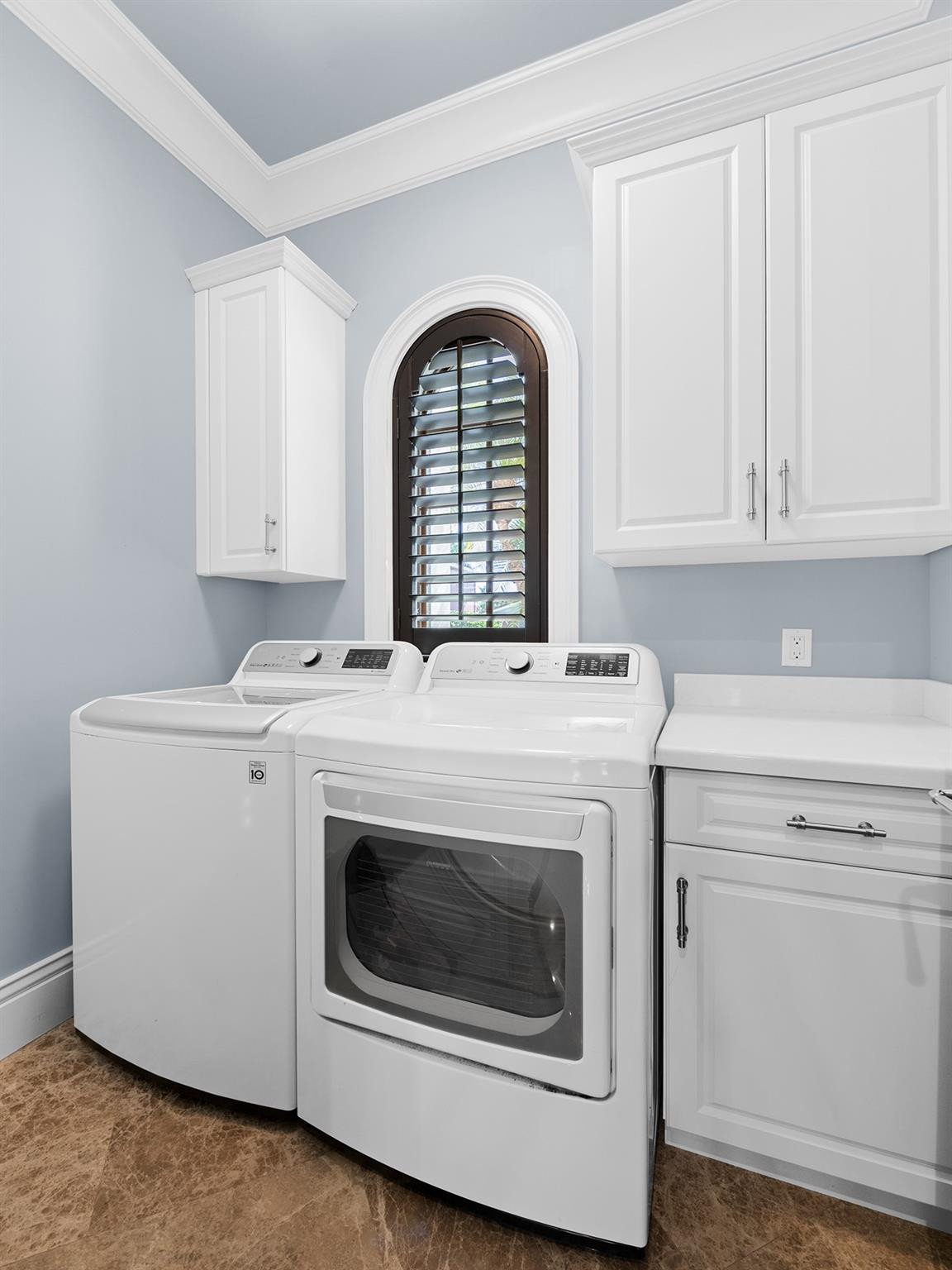 2319 NE 28th Lighthouse Point, FL 33064