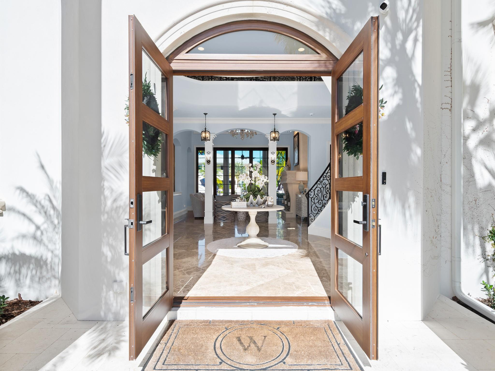 2319 NE 28th Lighthouse Point, FL 33064