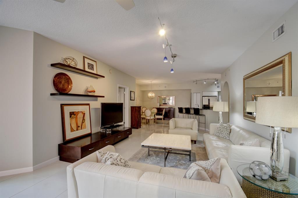 225 NE 1st Street #215