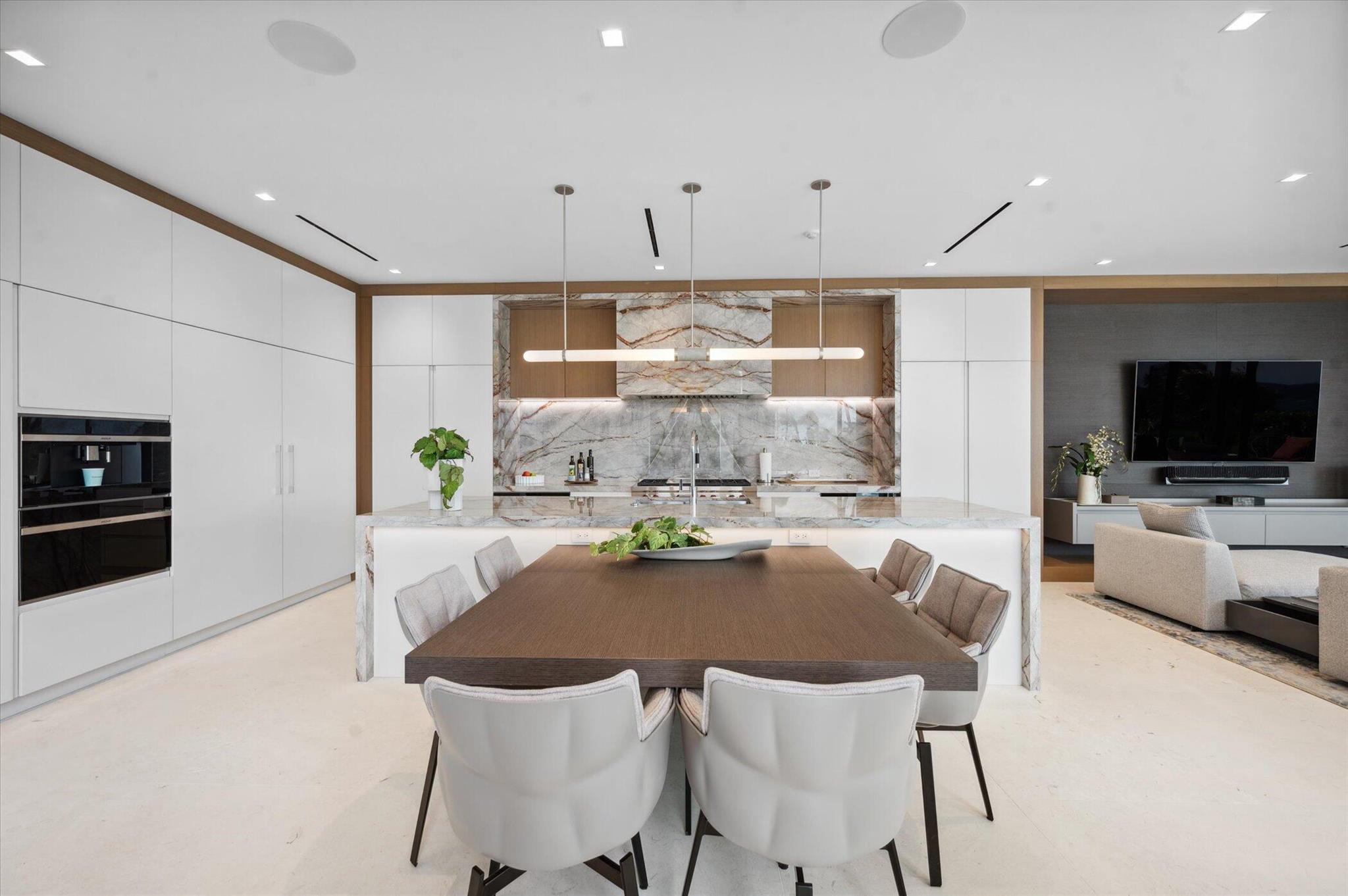 999 Hillsboro Mile Hillsboro Beach, FL 33062