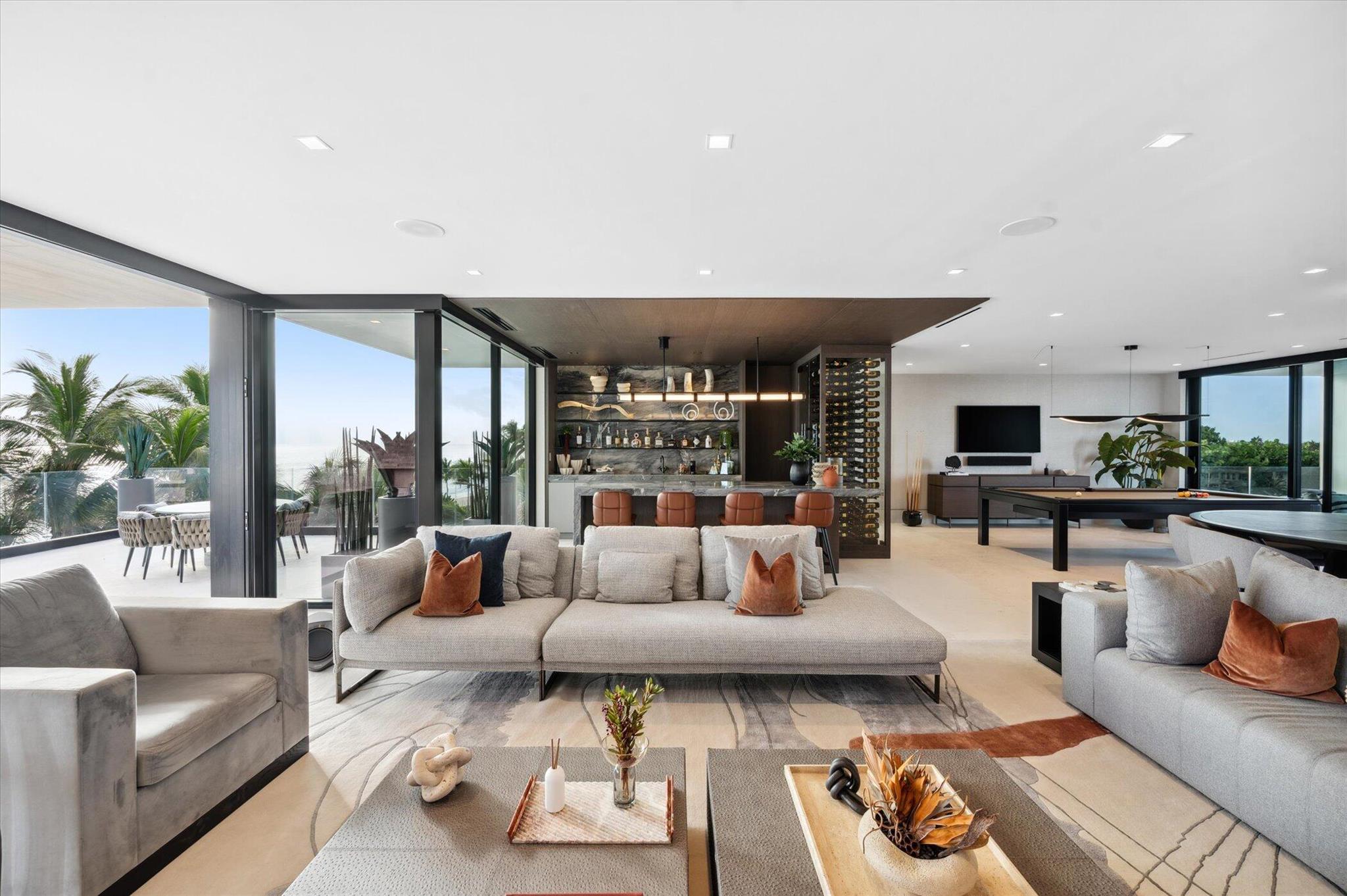 999 Hillsboro Mile Hillsboro Beach, FL 33062