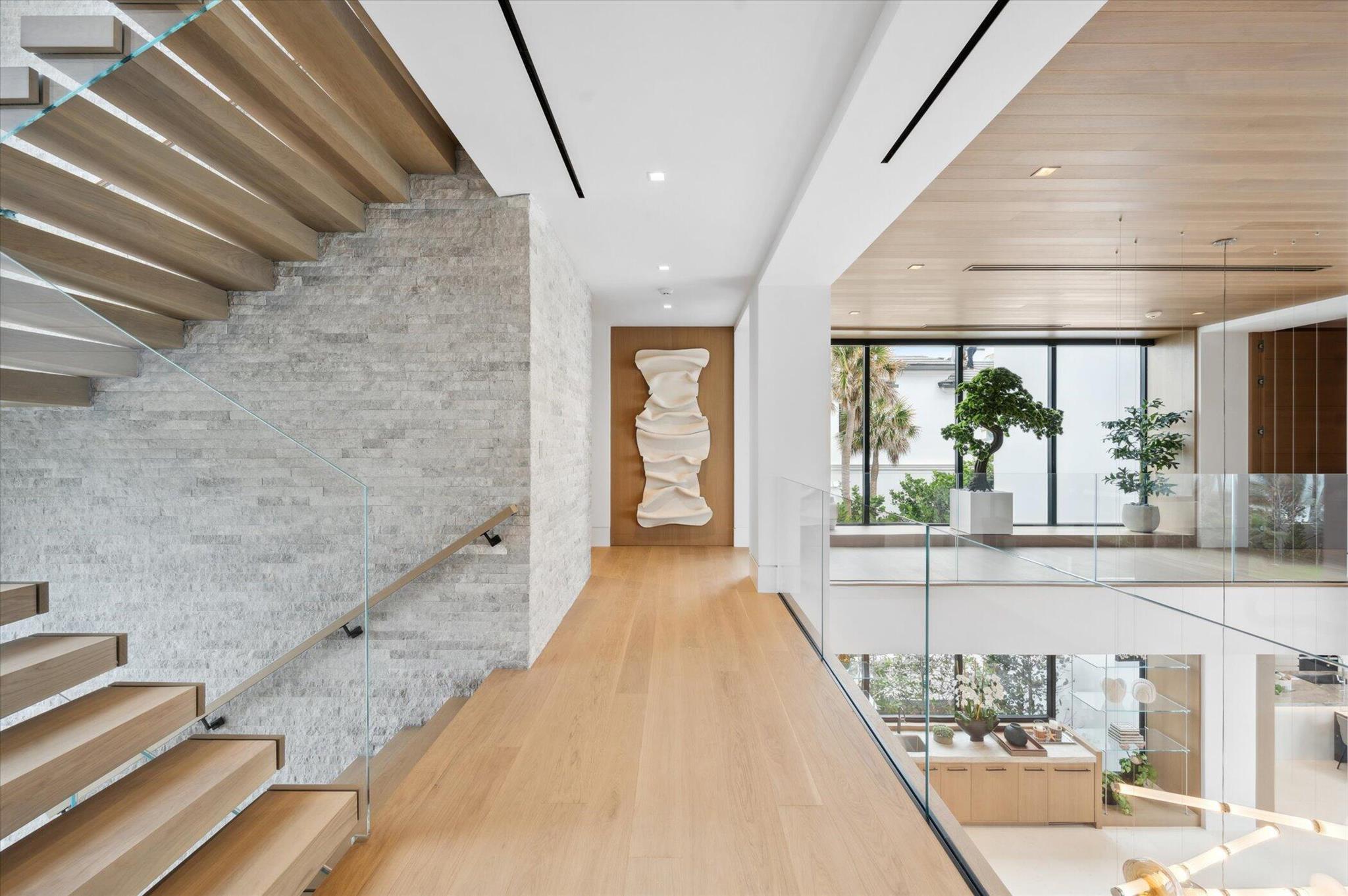 999 Hillsboro Mile Hillsboro Beach, FL 33062