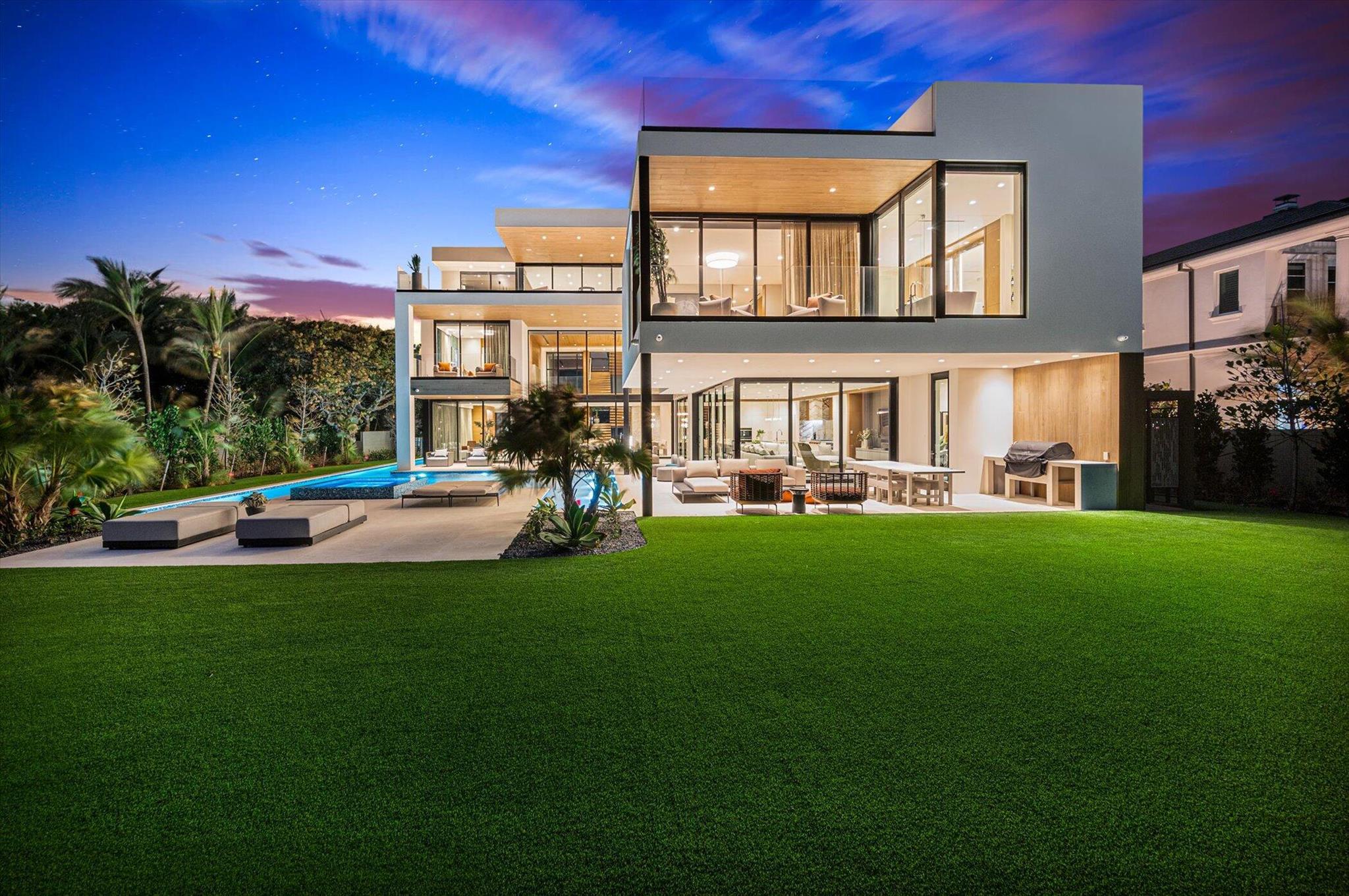 999 Hillsboro Mile Hillsboro Beach, FL 33062