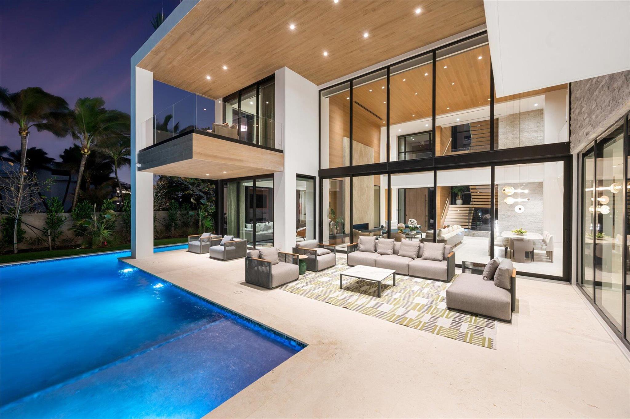 999 Hillsboro Mile Hillsboro Beach, FL 33062