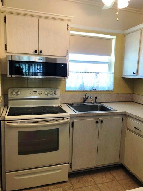 1115 Lake Ter #210