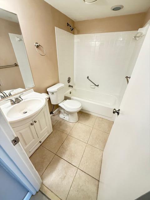 150 Pineview Rd #E3 Jupiter, FL 33469