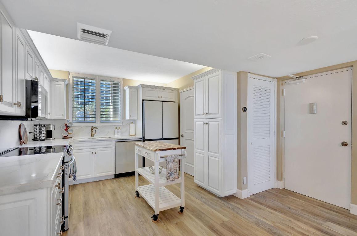 100 Ocean Trl #301 Jupiter, FL 33477