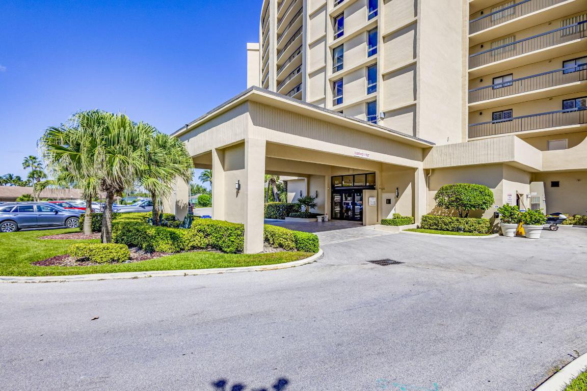 100 Ocean Trl #301 Jupiter, FL 33477