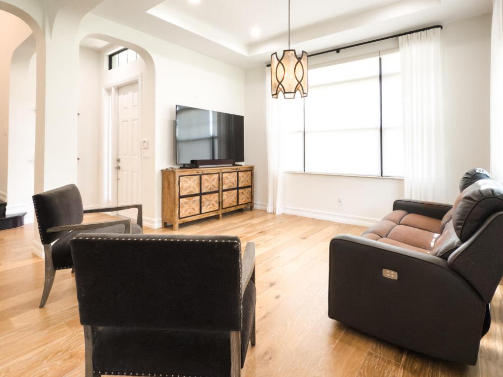 8208 SE Red Root Way Jupiter, FL 33458