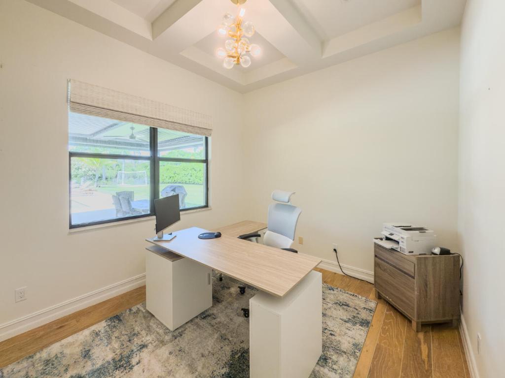 8208 SE Red Root Way Jupiter, FL 33458