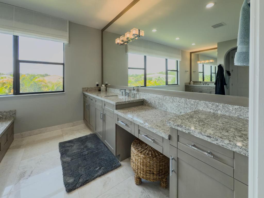 8208 SE Red Root Way Jupiter, FL 33458