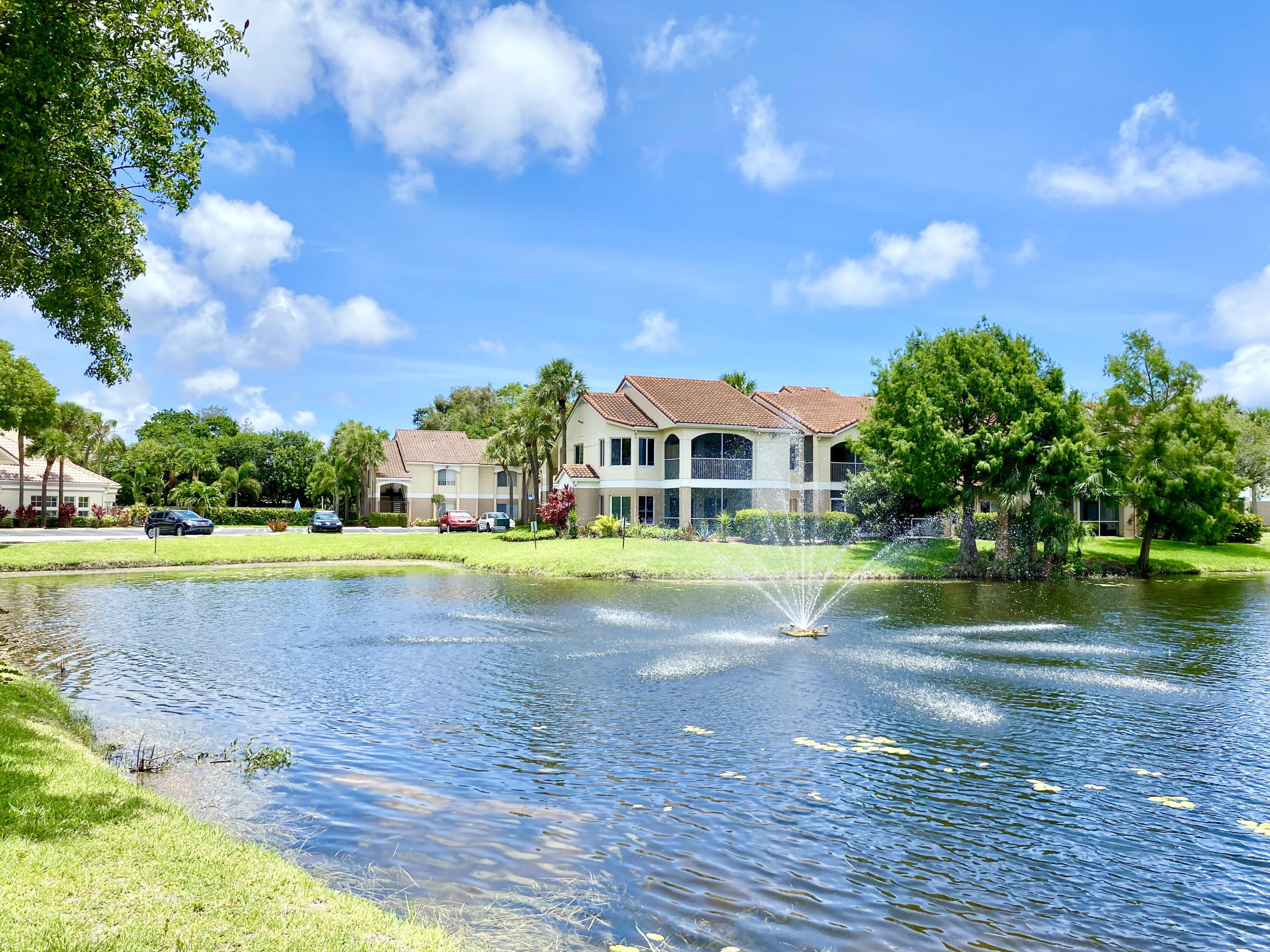 815 W Boynton Bch Blvd #7-102