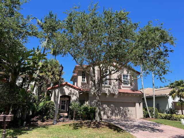 1820 Flower Dr