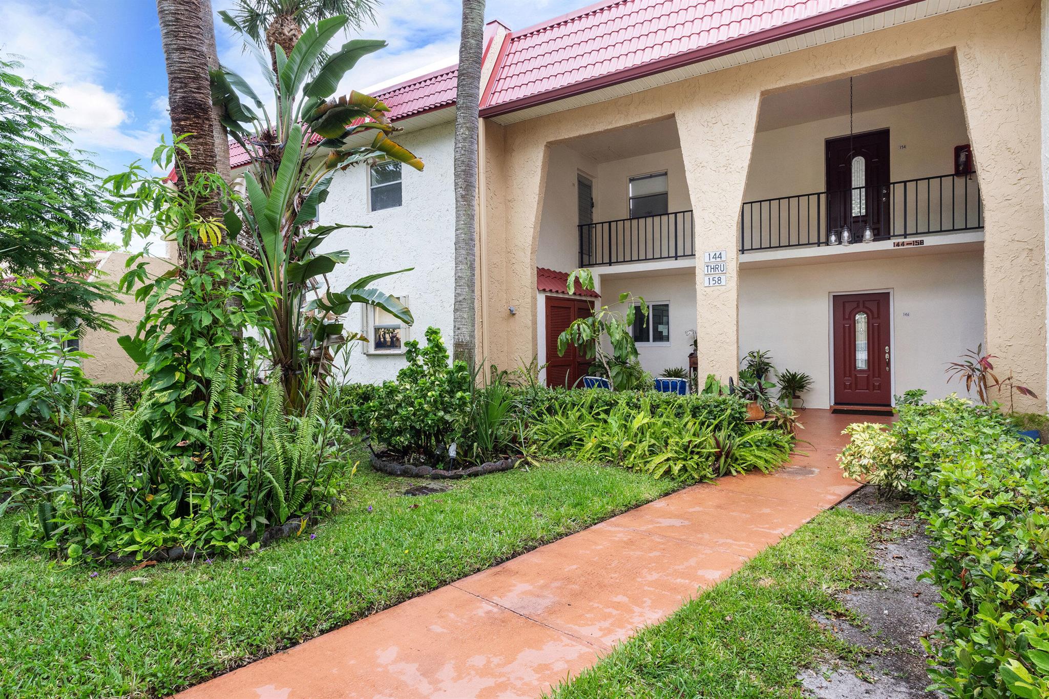 146 Lake Evelyn Dr