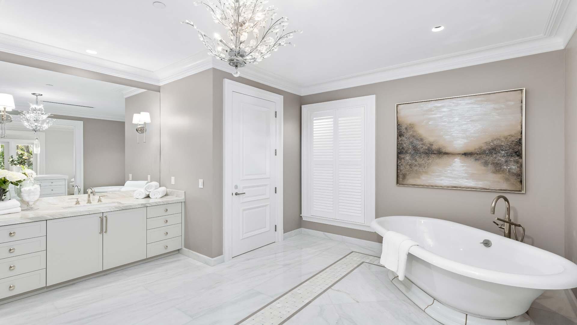 2315 S Ocean Blvd Palm Beach, FL 33480 2315 S Ocean Blvd Palm Beach, FL 33480